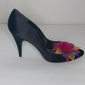 Vintage Stuart Weitzman Satin Heels